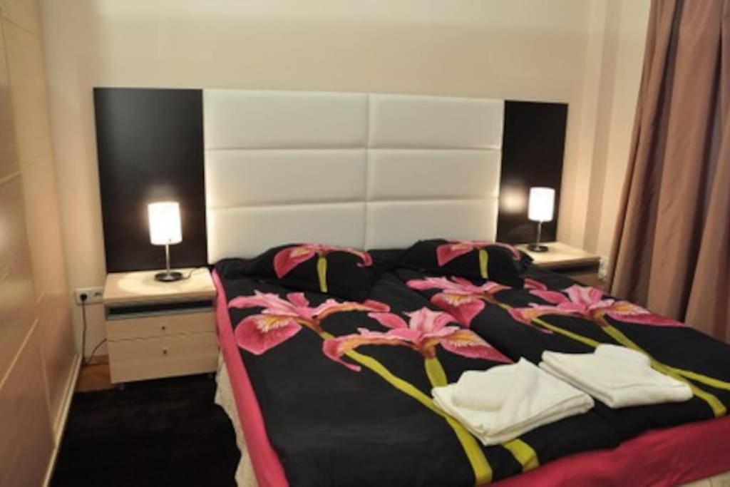 Alegra Apartment In Sofia Downtown Eksteriør billede